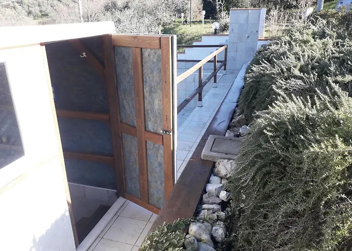 Il Cancello Rosso 3*