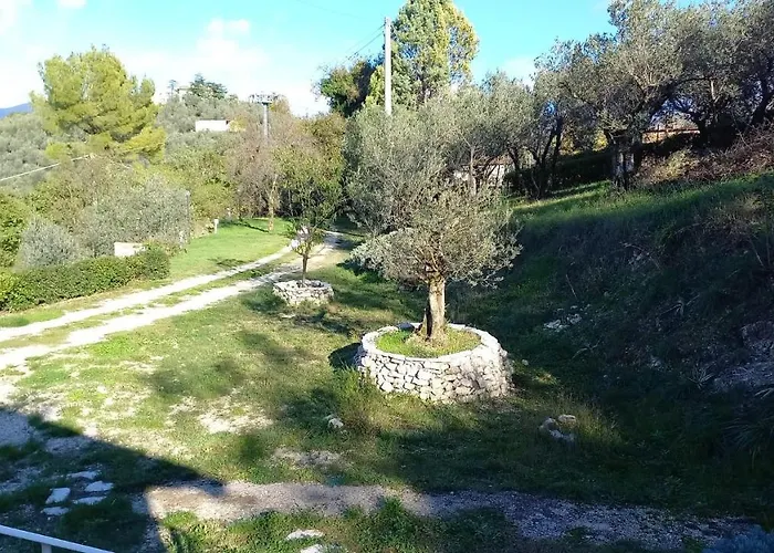 Il Cancello Rosso 3* Montefranco