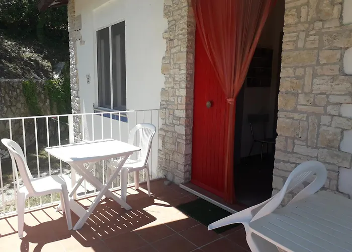 بيت ضيافة Il Cancello Rosso